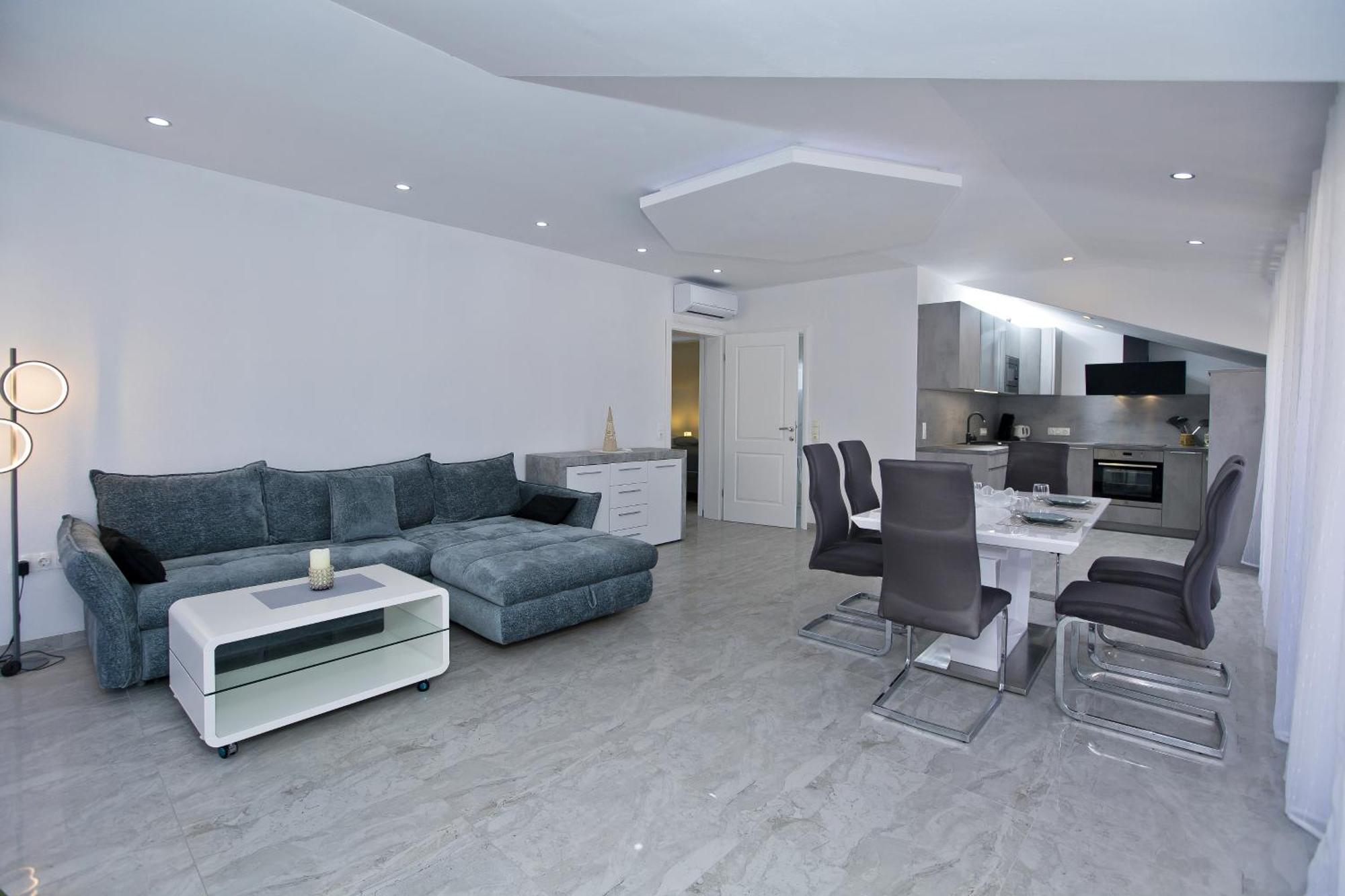 Apartment Divkovic